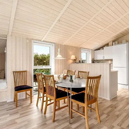 別荘 Tanna - 330m To The Fjord By Interhome *