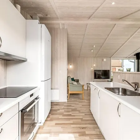 Tanna - 330m To The Fjord By Interhome 別荘