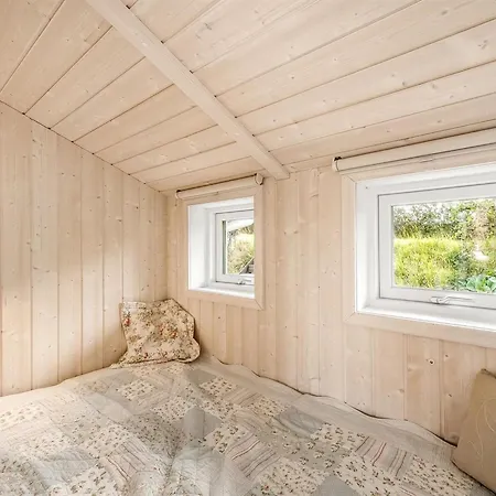 Tanna - 330m To The Fjord By Interhome